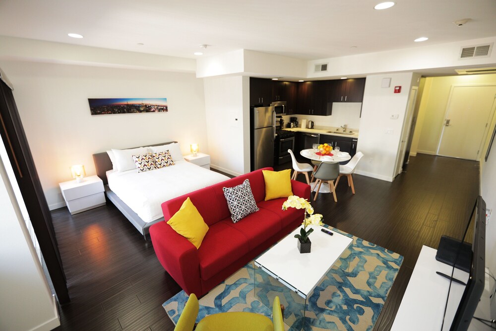 Hollywood Urban Residences - photo 3