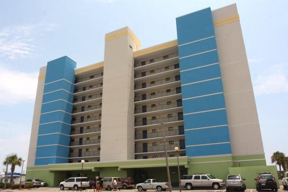 Springs Towers 401 by RedAwning - photo 11