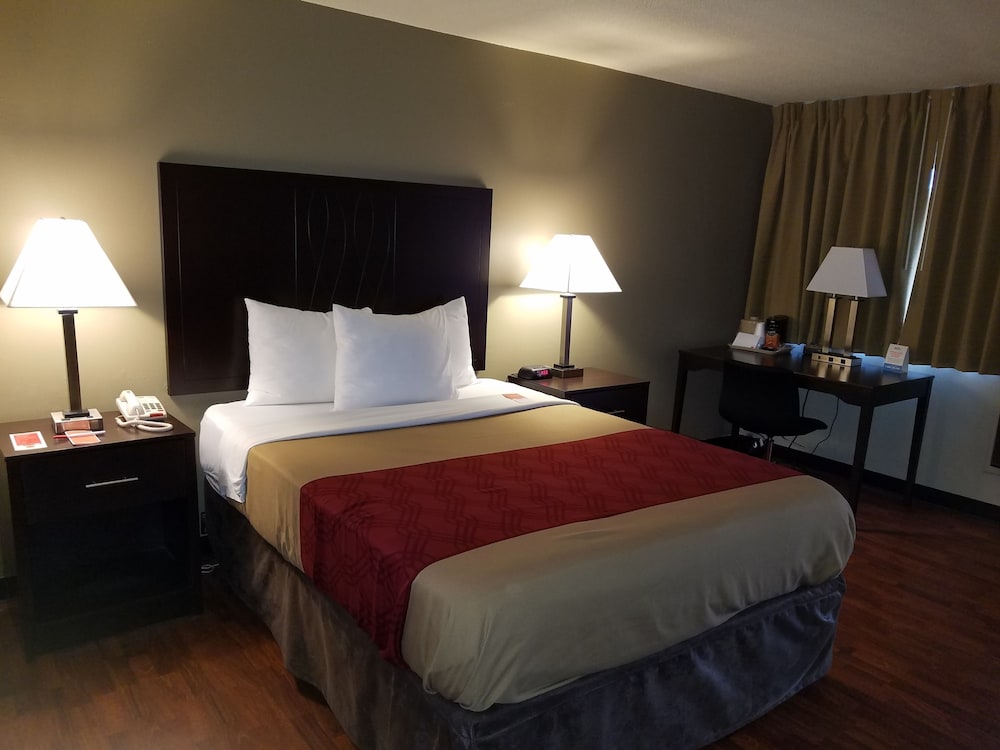 Holiday Lodge Yakima - photo 6
