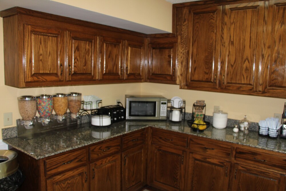 Jameson Inn Perry - photo 12