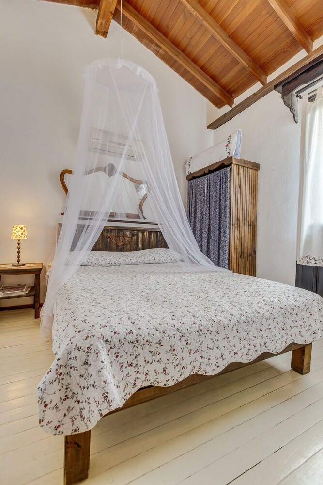 Retro Butik Otel — Cesme — photo 4