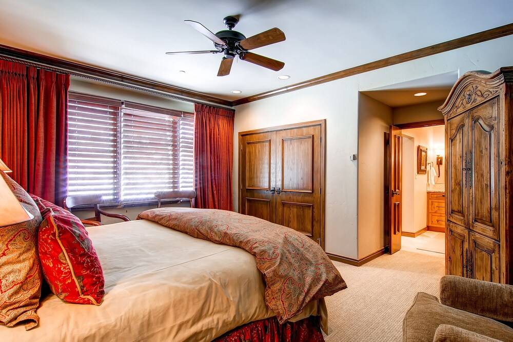 Highlands Slopeside by East West Hospitality - photo 71