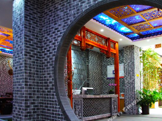 Qing Yi Restaruant - last minute hotel in Ning'er