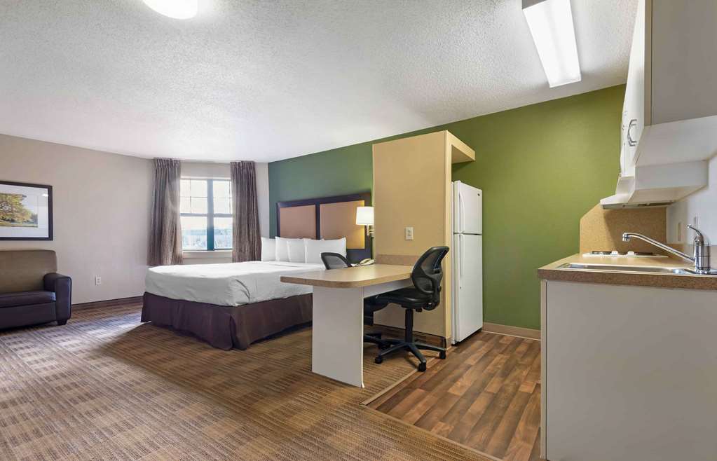 Extended Stay America Suites Rochester Henrietta - photo 18