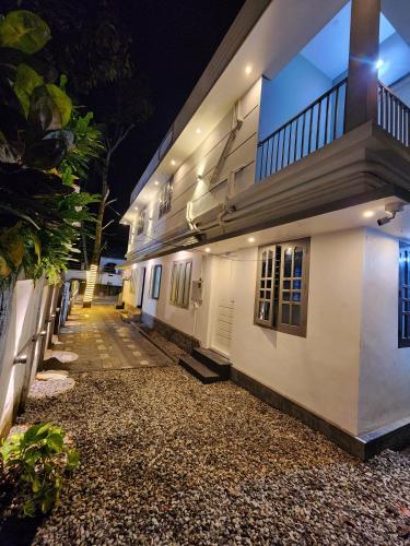 Seabay Bliss - carbon neutral hotel in Varkala