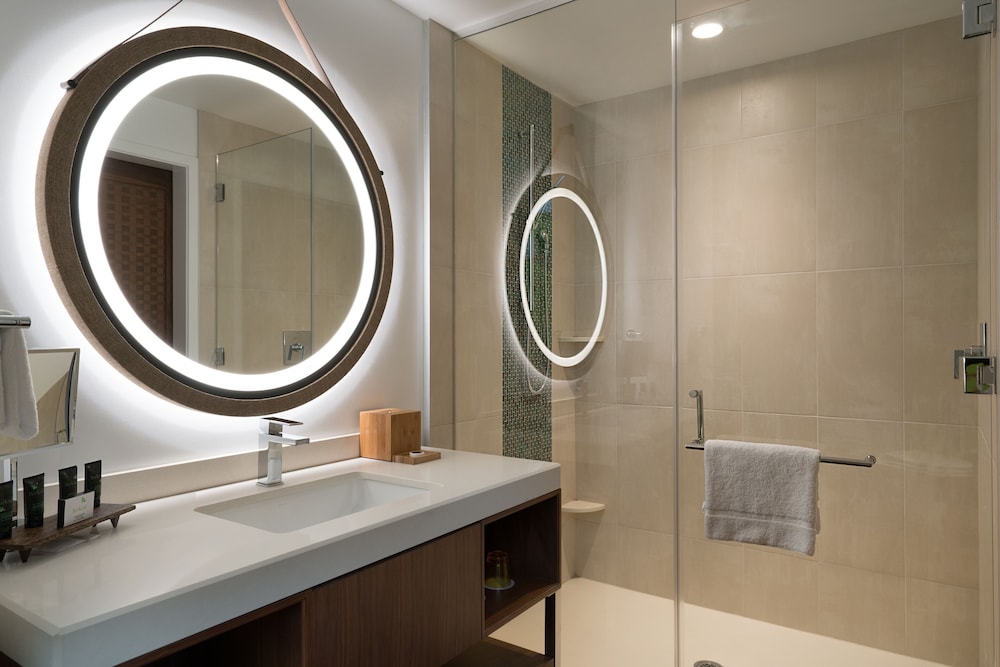 Hyatt Centric Waikiki Beach - photo 56