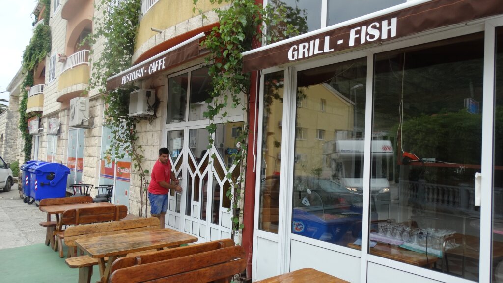 Pansion Katic Apart Hotel — hotel in Trpanj
