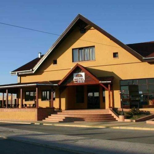 Motel Restaurant Lowe in Deva, Romania