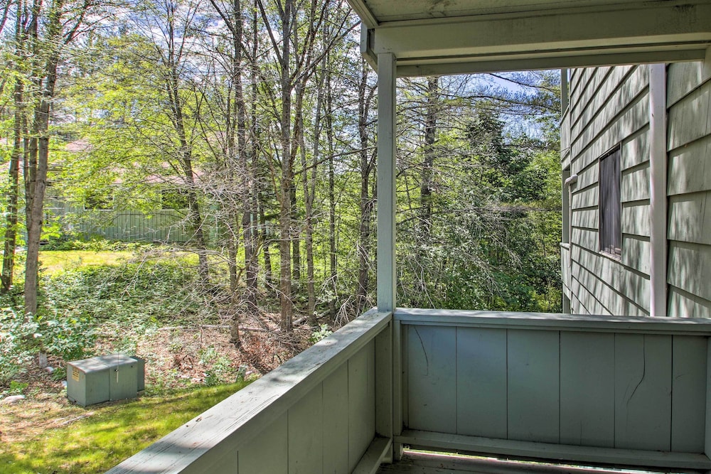 Chic Resort Condo About 1 Mi To Attitash Mountain — Bartlett — photo 4