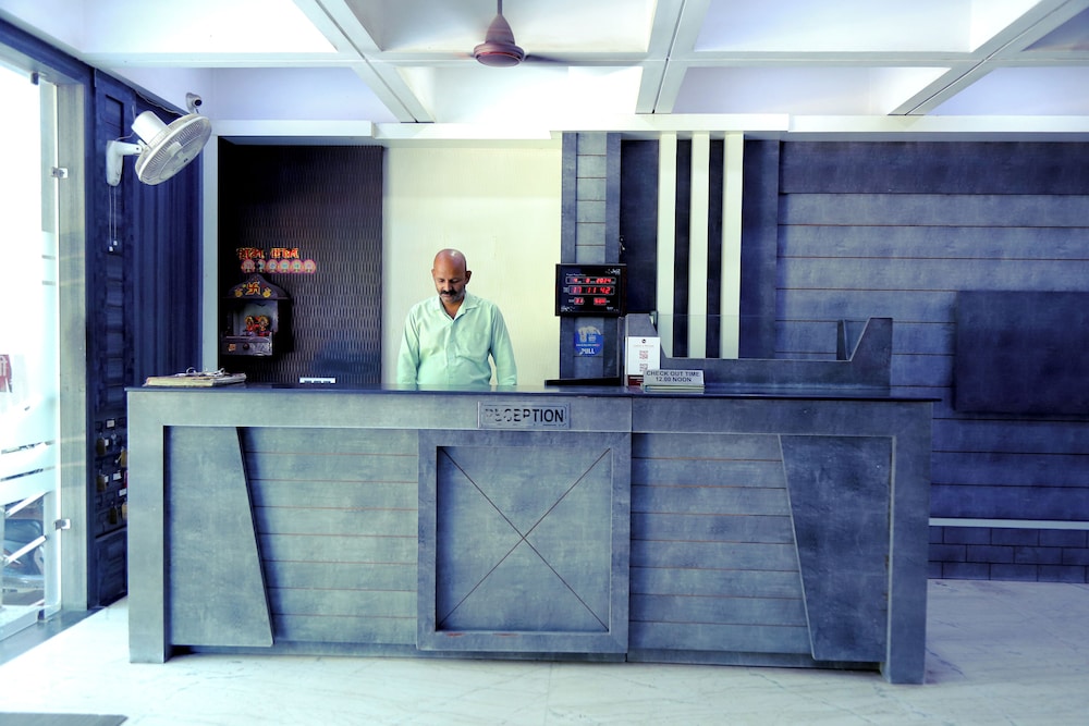 Mansarover Hotel & Banquets — Bareilly — photo 4