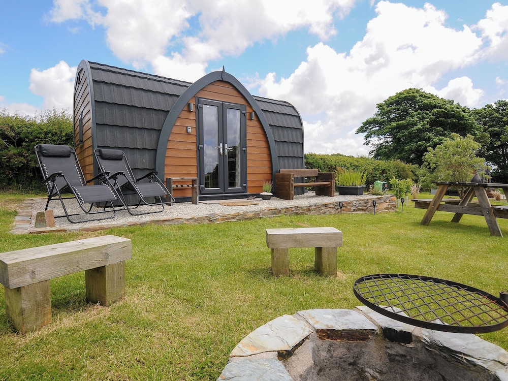 Rowan - carbon neutral hotel in Launceston