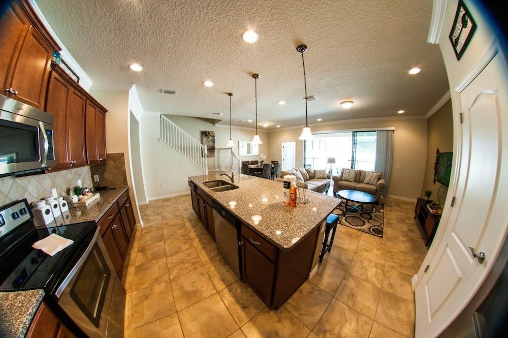 Fd88884 Windsor At Westside Resort 5 Bed 4.5 Baths Townhouse - photo 50