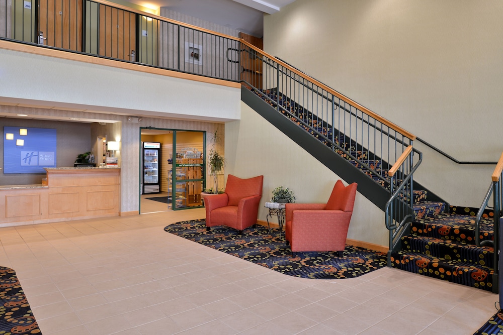 Holiday Inn Express Hotel & Suites Ocean City by IHG - photo 41