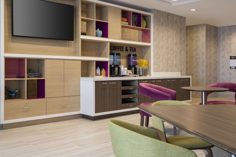 Home2 Suites By Hilton Clovis - photo 3