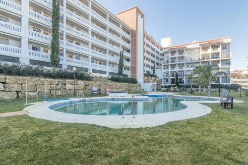2187 Lovely 2bedrooms with pool and playground — 4-Star Luxury Hotel in Manilva, Spain