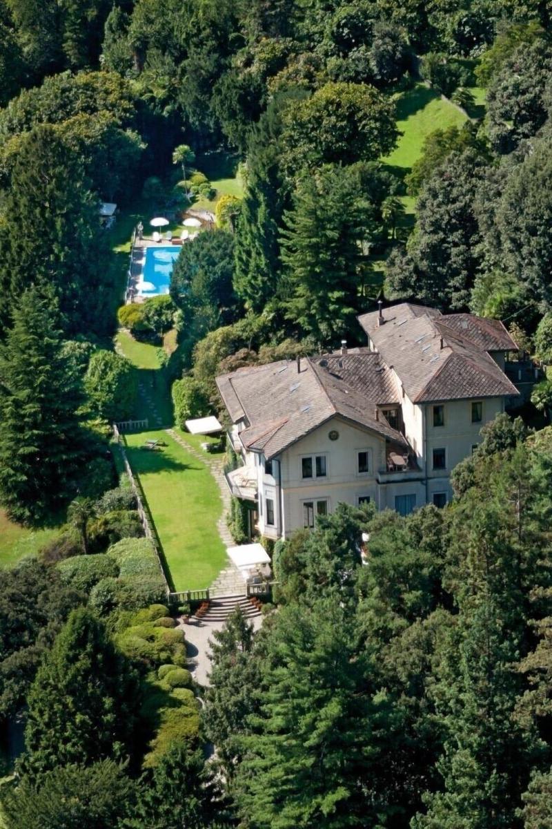 Villa Claudia Dei Marchesi Dal Pozzo — 4-Star Luxury Hotel in Belgirate, Italy
