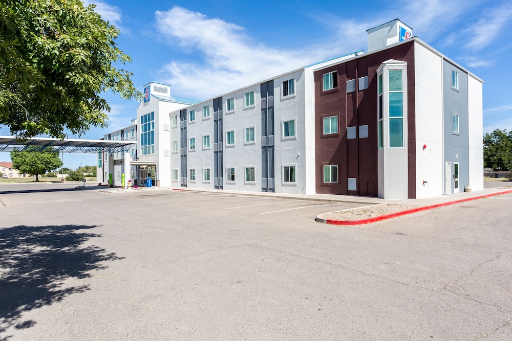 Motel 6 Roswell NM in Roswell, United States