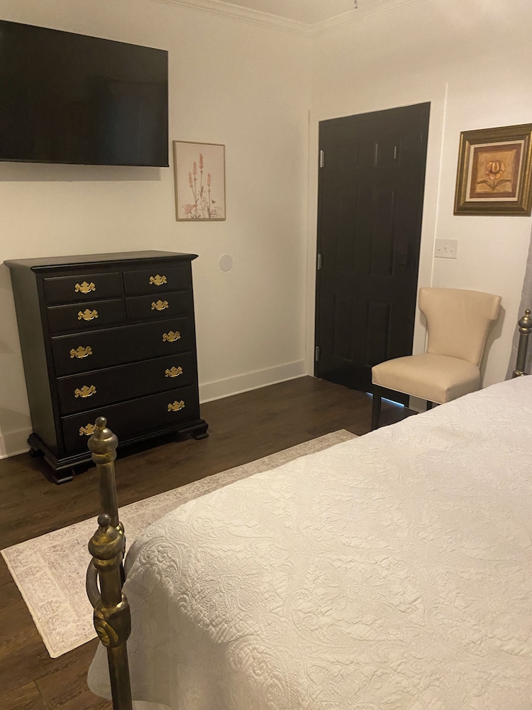 Little Inn on Main - photo 18