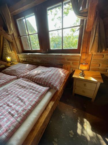 Chalupa Budín - last minute hotel in Lochovice