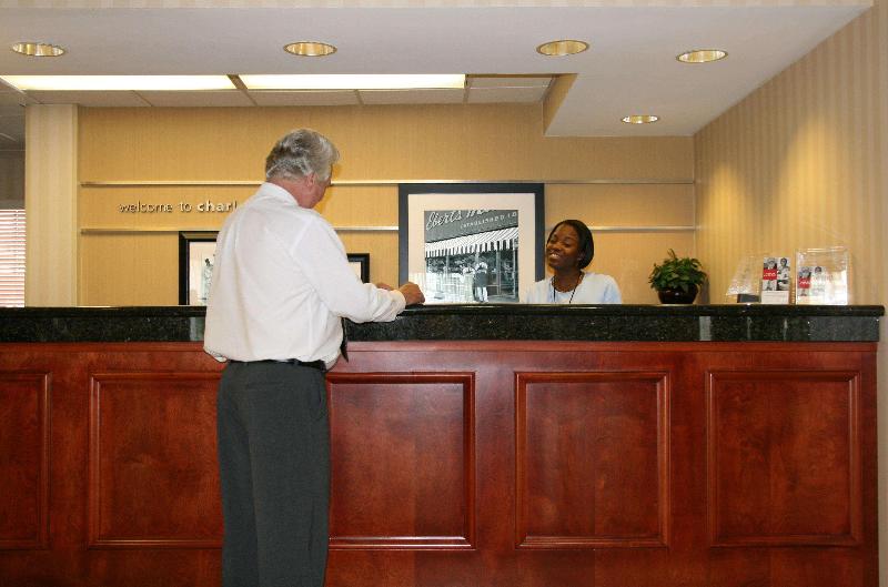 Hampton Inn Charleston Downtown - photo 7