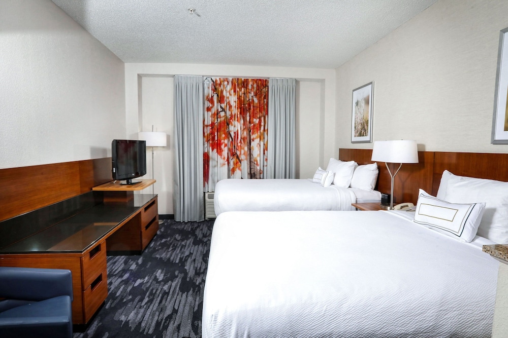Fairfield Inn & Suites Charleston North Ashley Phosphate - photo 9