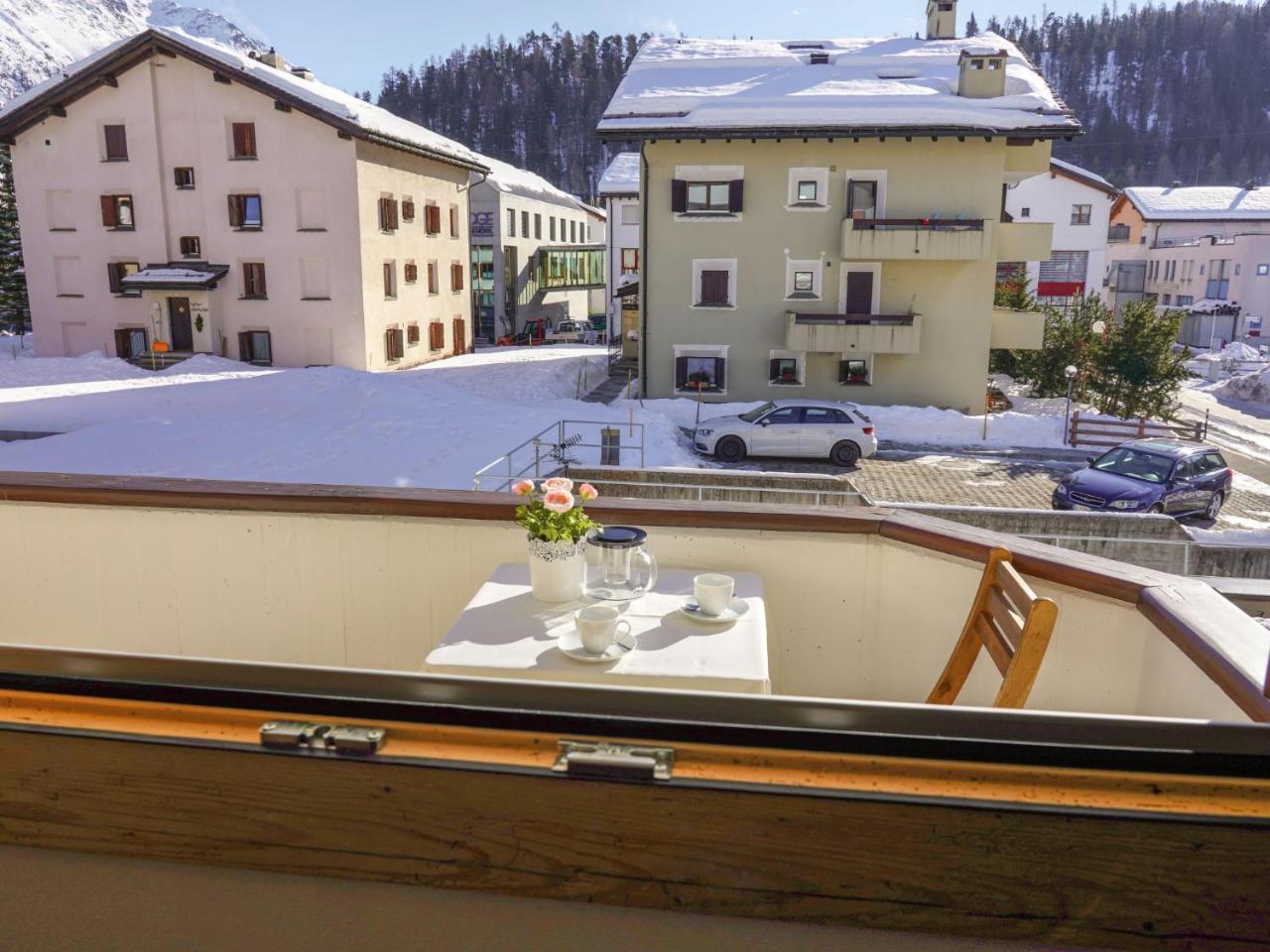 Apartment Chesa Palüdin 5 Celerina by Interhome — 4-Star Luxury Hotel in Celerina, Switzerland