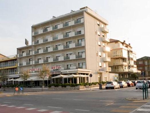 Hotel Pineta — hotel in Chioggia