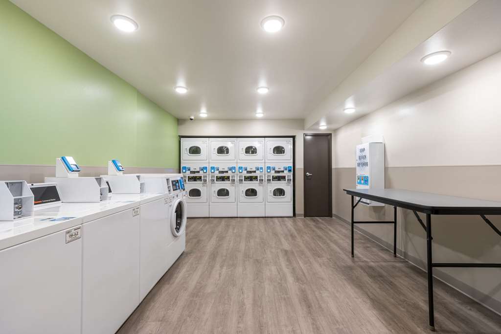 WoodSpring Suites Elgin Chicago - photo 26