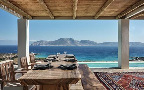 Koufonisi Villas — 4-Star Luxury Hotel in Mesaria, Greece