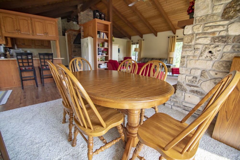 Coachlite Inn - photo 30
