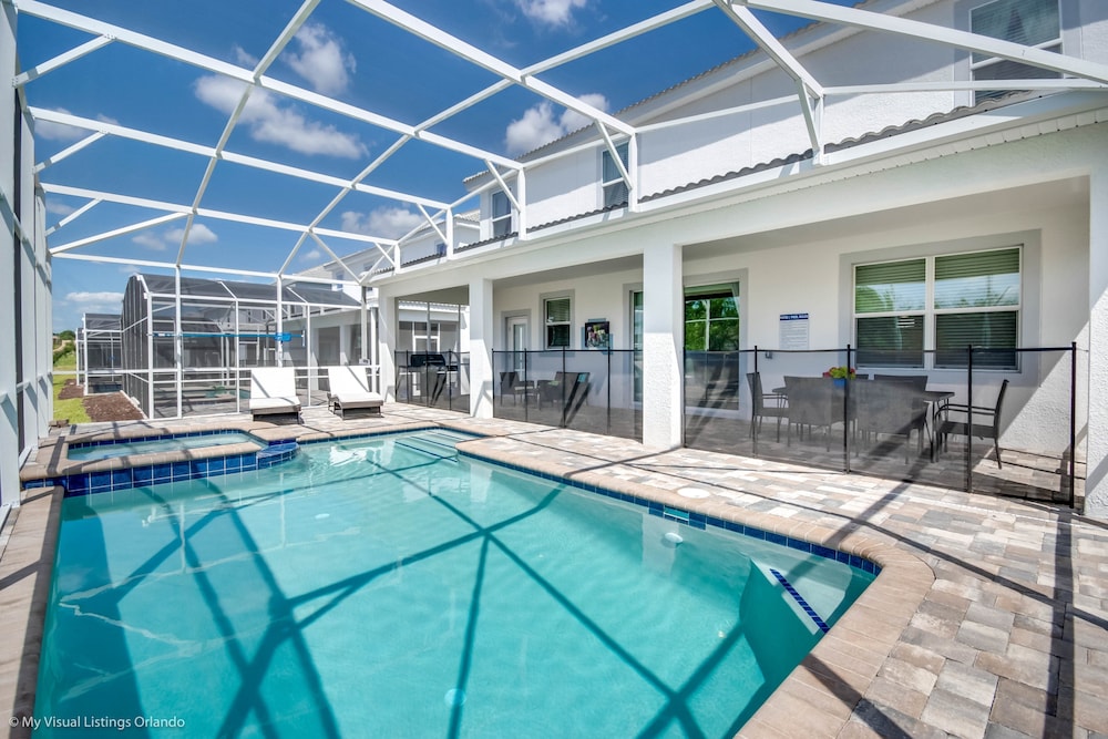 1686 Champions Gate 8 Bedroom Resort Villa Kissimmee - photo 8