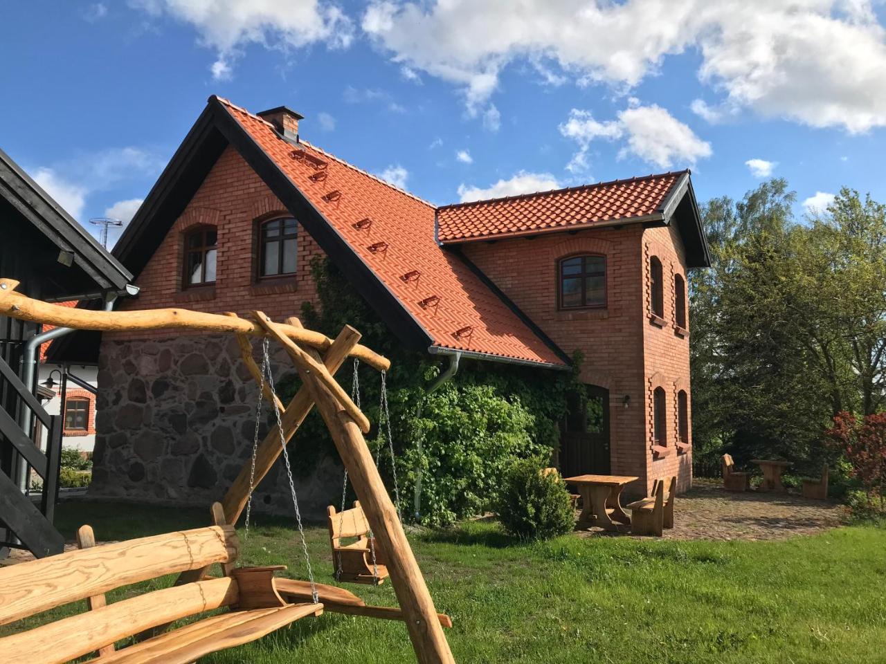 Siedlisko Na Gorce in Mragowo, Poland