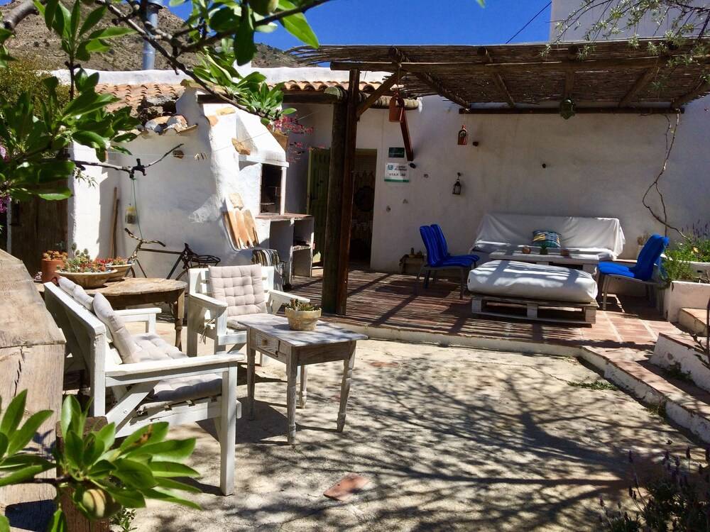 Cortijo Aldamuz VTAR102 in Oria, Spain