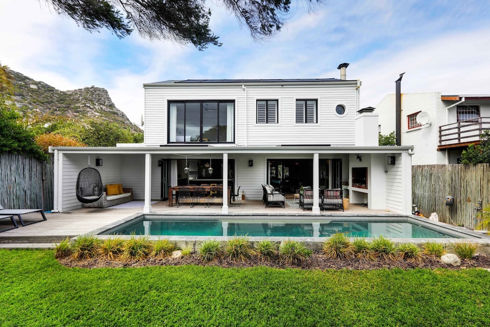 Nerina Villa — 4-Star Luxury Hotel in Cape Town, South Africa