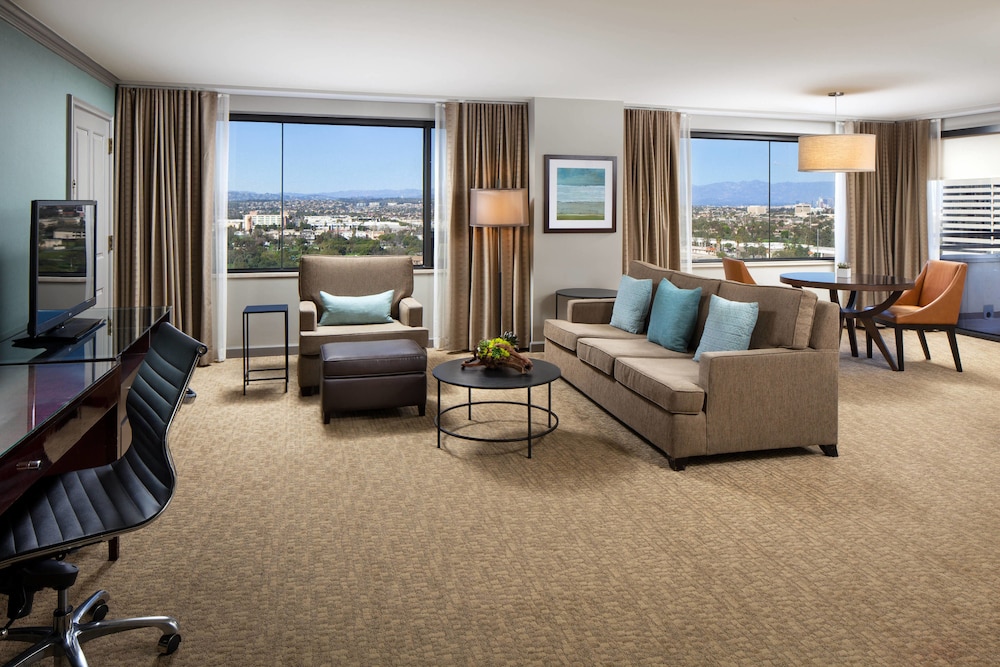 The Westin Los Angeles Airport - photo 19