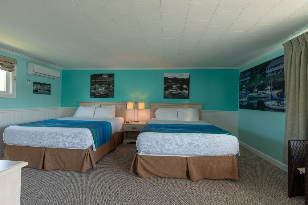 Footbridge Beach Motel - photo 48
