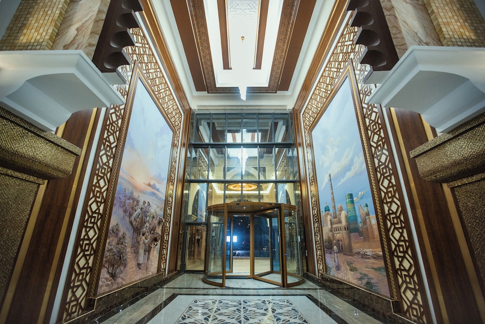 Antalya Grand Palace in Urganch, Uzbekistan