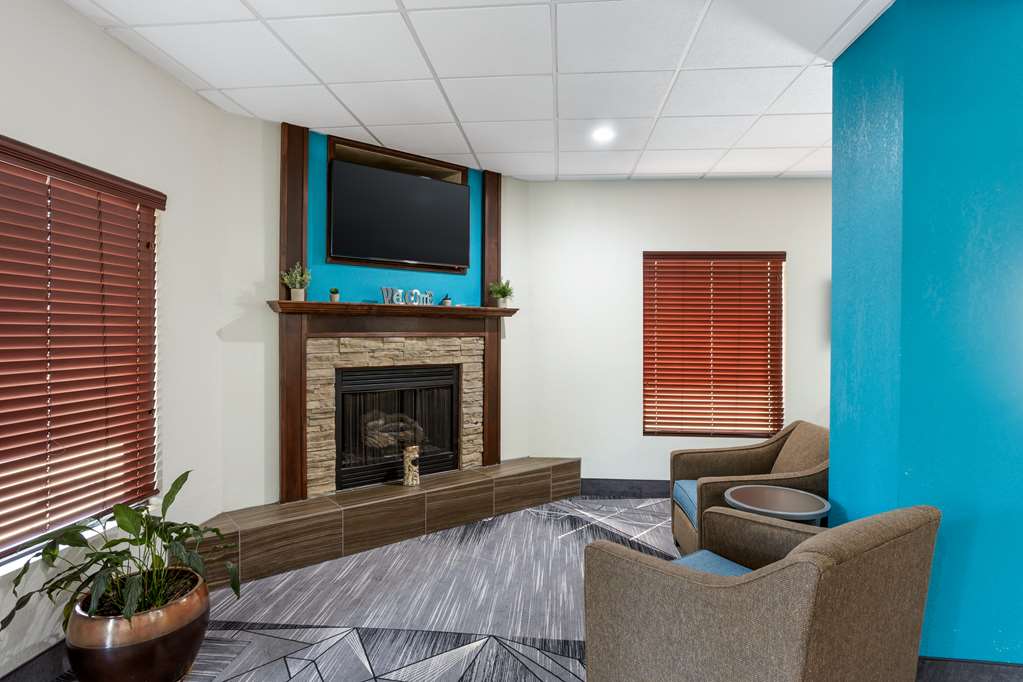 Best Western Plus Springfield Airport Inn - photo 2