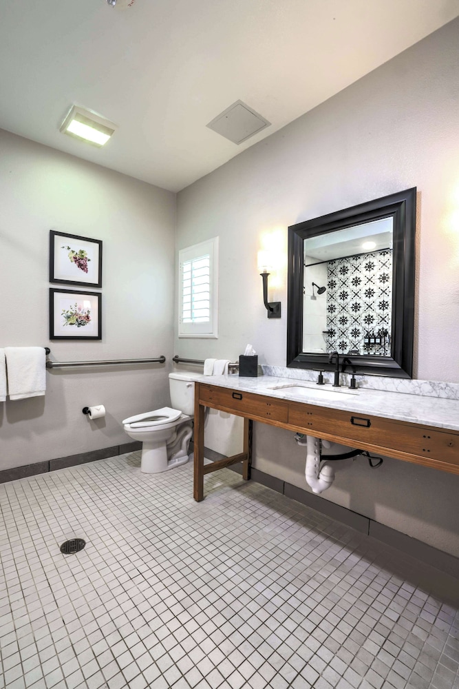 The Lodge at Healdsburg tapestry Collection by Hilton - photo 30