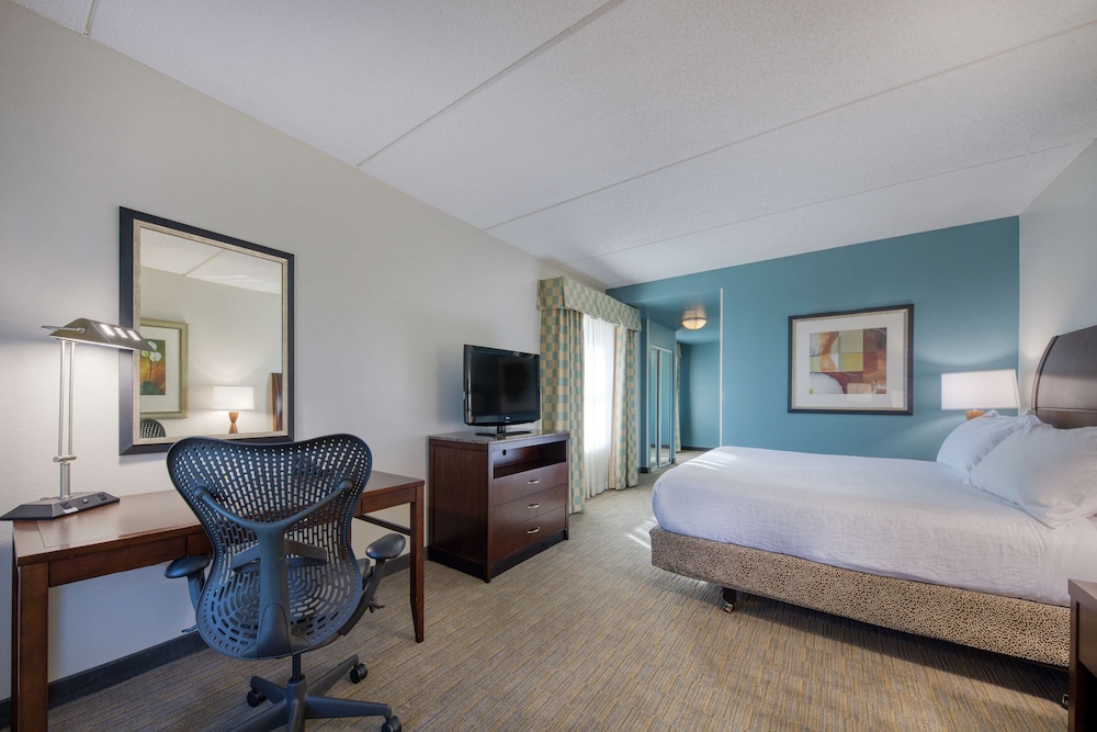 Hilton Garden Inn Durham Southpoint - photo 35