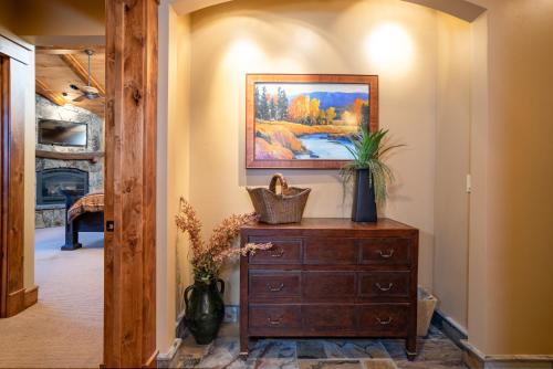 Luxury 4BD Located at Old Greenwood - photo 12