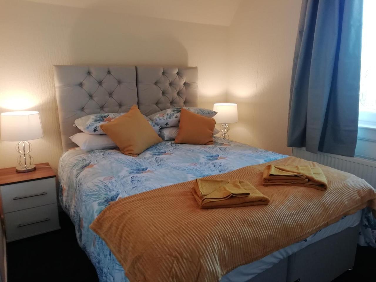 Carvetii Walter House First Floor Flat Sleeps 6 17295926 — Glenrothes
