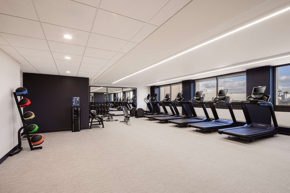 Hotel Fera Anaheim a DoubleTree by Hilton - photo 26