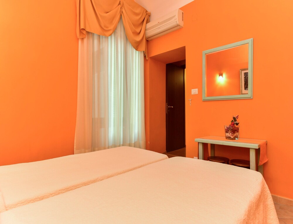 Claudia Suites — Rome — photo 5