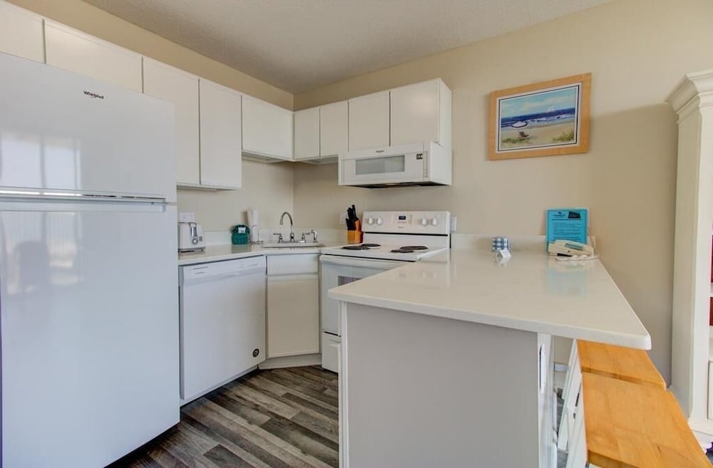 0204 Seaside Sanctuary by Atlantic Towers - photo 10