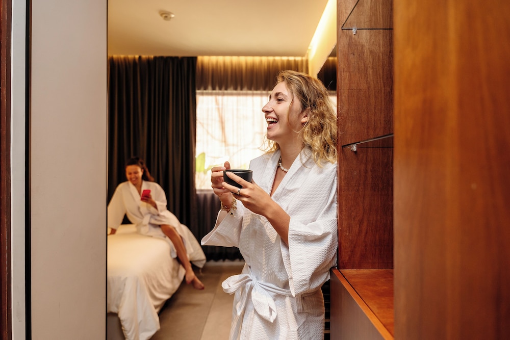 Massage in accommodation