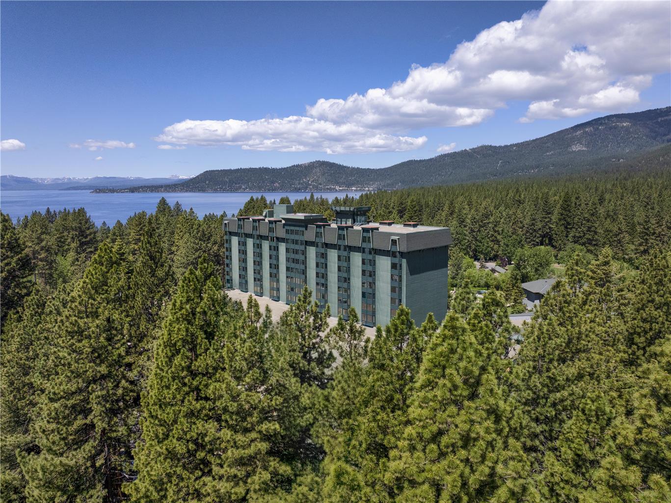 Hyatt Regency Lake Tahoe Resort Spa and Casino - photo 79