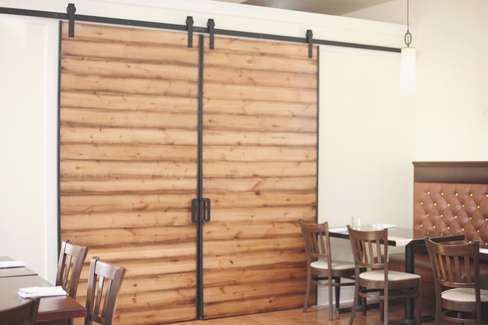 Sheridan Livery Inn & Restaurant - photo 27