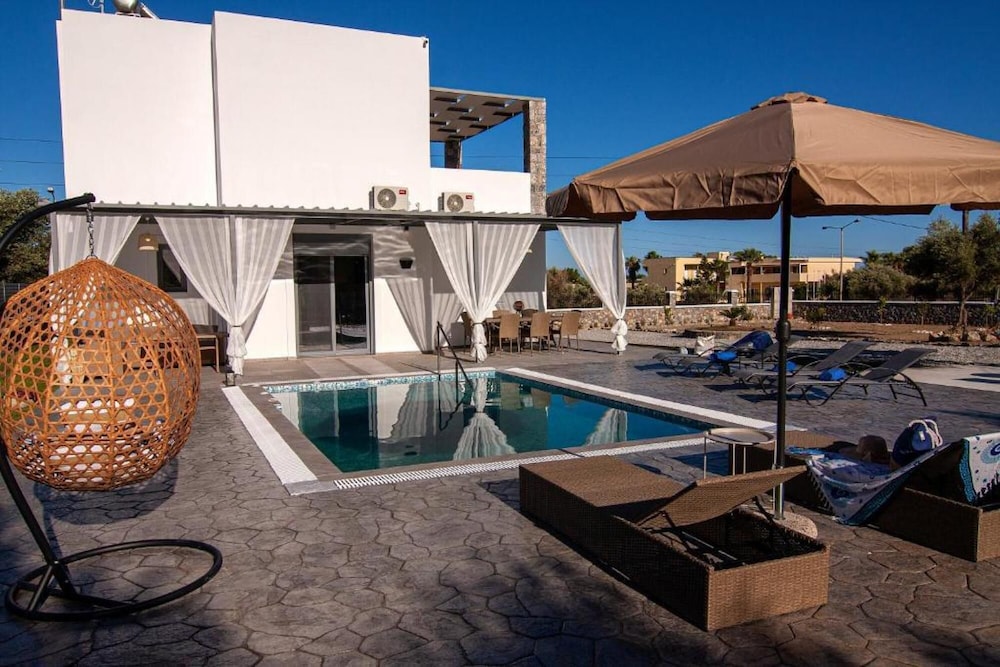 Villa Livis 1 in Rhodes — 4-Star Luxury Hotel in Rodos, Greece