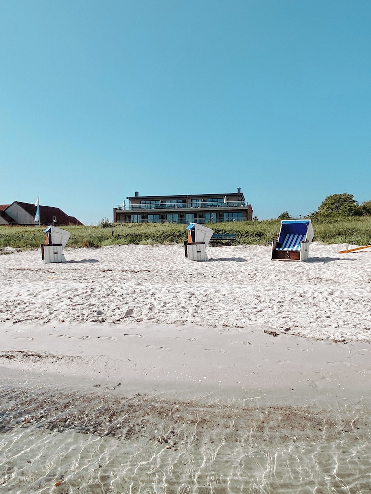 Ostsee Strandhaus Holnis - carbon neutral hotel in Gluecksburg
